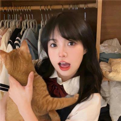 鱼缸里的生活封面